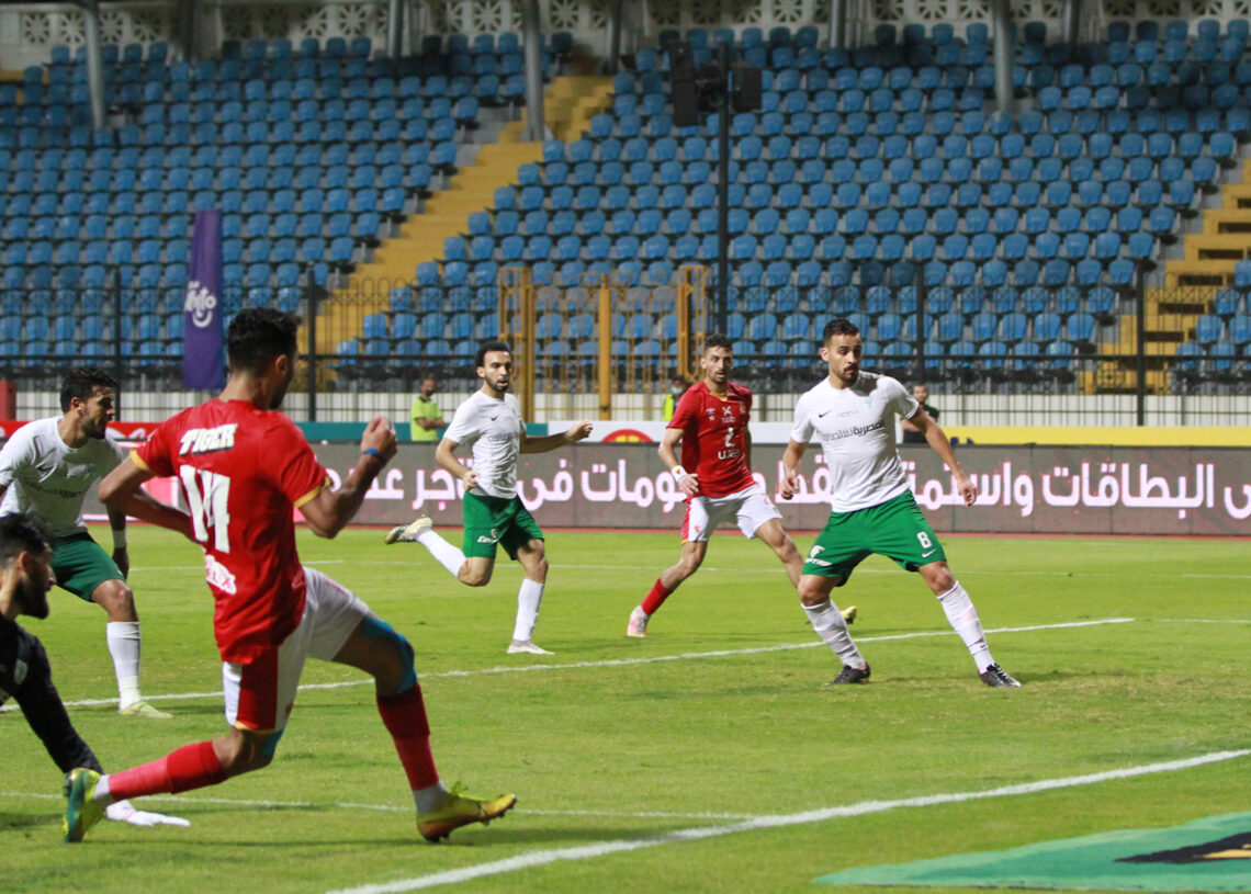 الاهلي يعود لطريق الانتصارات على حساب المصري 19 - جريدة المساء