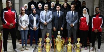 وزير الشباب والرياضة يكرم لاعبي المنتخب المصري للكيك بوكسينج ومنتخب السامبو 1 - جريدة المساء