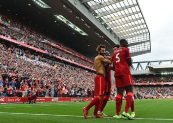 محمد صلاح أفضل لاعب فى مباراة ليفربول وكريستال 33 - جريدة المساء