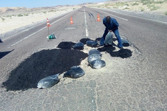 ترميم طرق البحرالأحمر  ورفع كفائتها للحد من الحوادث 17 - جريدة المساء