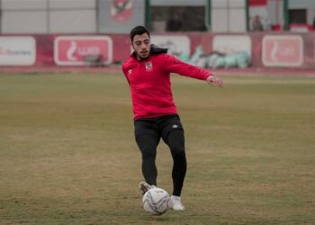 تنافس بين لاعبى الاهلى  على مركز الظهير الايمن 25 - جريدة المساء