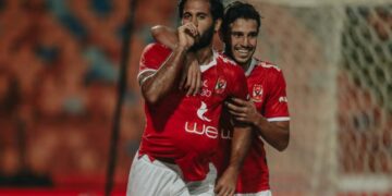 رسالة مؤثرة من لاعب الاهلي لمروان محسن 1 - جريدة المساء