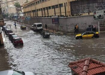 نوة المكنسة اغرقت الأدوار الأرضية والمحال التجارية.. بالإسكندرية "صور " 29 - جريدة المساء