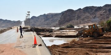 محافظ أسوان : الاوضاع داخل المناطق المتضررة من السيول تسير للأفضل 1 - جريدة المساء