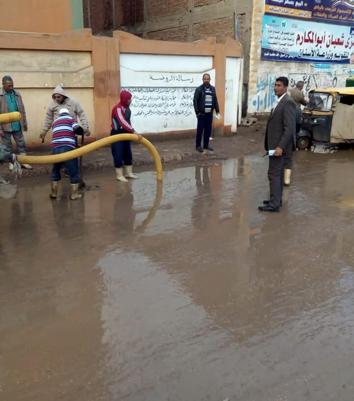 محافظ كفر الشيخ يتابع رفع مياه الأمطار 19 - جريدة المساء