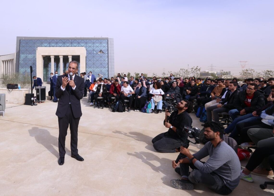 د. عمرو طلعت : مصر للمعلوماتية قاطرة التطوير فى الاتصالات وتكنولوجيا المعلومات 19 - جريدة المساء