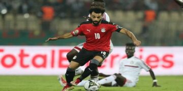 محمد صلاح يتحول إلى مترجم فى أمم إفريقيا 1 - جريدة المساء