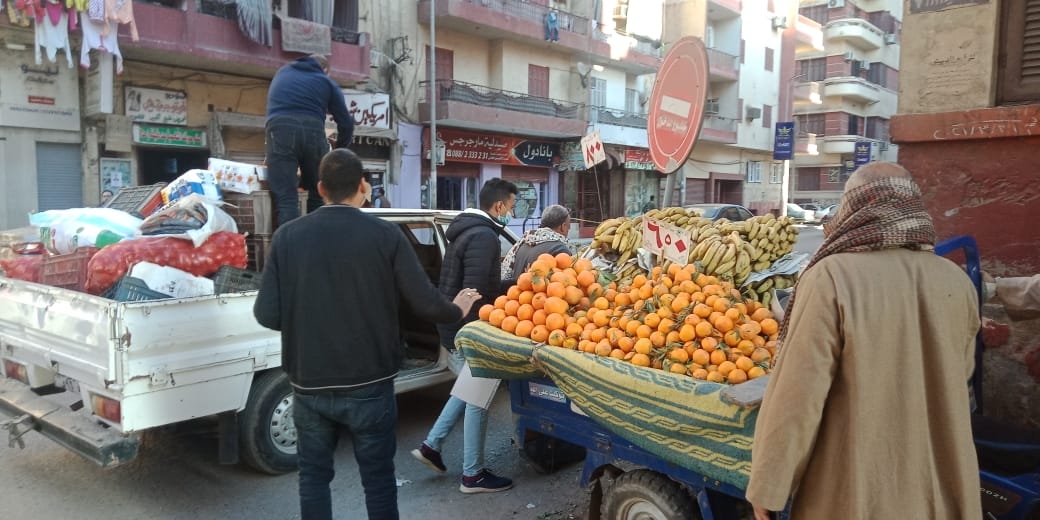 ضبط وتحرير 620 محضر إشغالات ومرافق خلال شهر بالتنسيق مع شرطة المرافق بأسيوط 19 - جريدة المساء