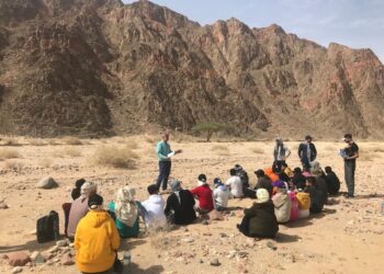 طلاب الجيولوجيا بعلوم القناة في زيارة علمية بجنوب سيناء 19 - جريدة المساء