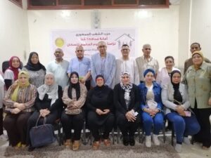 "أسرتك مجتمعك" .. ندوة لحزب الشعب الجمهوري بقنا للتوعية بالصحة الإنجابية وتنظيم الأسرة 77 - جريدة المساء