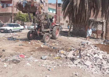 ايقاف حالات تعدي على الاراضي الزراعيه وأملاك الدولة بقري وأحياء مركز ومدينة المنيا 21 - جريدة المساء