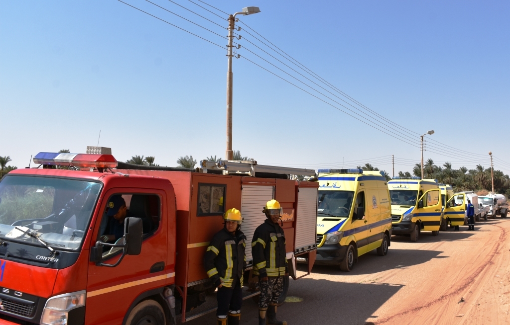 محافظ أسوان يوجه لإجراء تجربة محاكاة للتدريب العملى لمواجهة السيول 18 - جريدة المساء