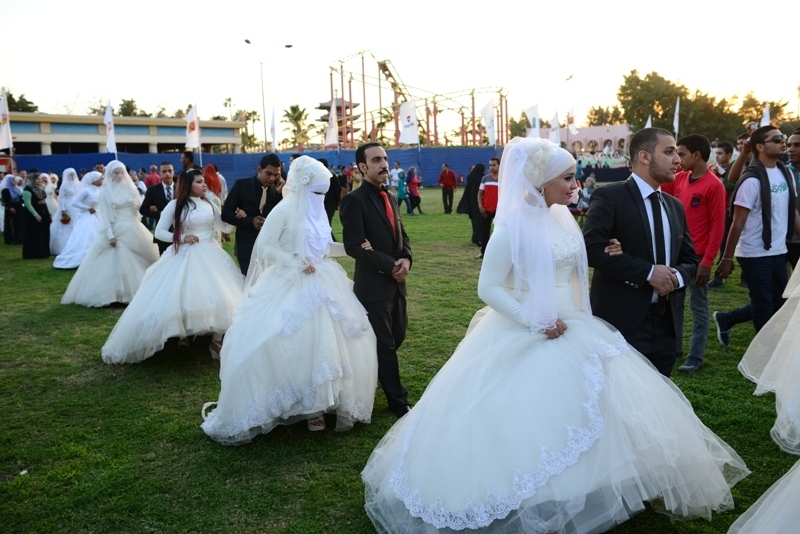 فرح جماعي بحضور 5 وزراء ومحافظ أسيوط 19 - جريدة المساء