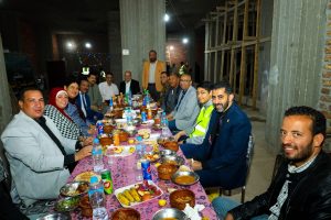 قيادات "الشعب الجمهوري" مع الفئات الأولى بالرعاية على مائدة إفطار رمضان .. في قنا 56 - جريدة المساء