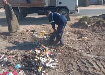 حملة نظافة بقرية «السمطا».. فى قنا 18 - جريدة المساء