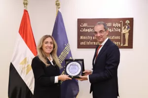 فاوندفر "Foundever العالمية توسع عملياتها فى مصر وتوفر ٥ آلاف فرصة عمل و٦٥ مليون يورو استثمارات فى مذكرة تفاهم شهدها وزير الاتصالات 19 - جريدة المساء