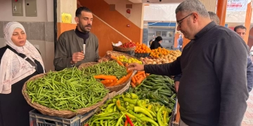 محافظة الجيزة: معرض جديد للسلع الأساسية والخضروات والفواكه بالطالبية بأسعار مناسبة للمواطنين 1 - جريدة المساء