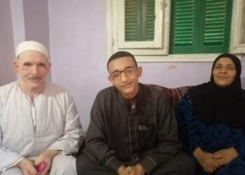 الخامس على الثانوية الأزهرية "مكفوفين": الفضل لأسرتى.. وأحلم أن أصبح عالمًا أزهريًا 18 - جريدة المساء