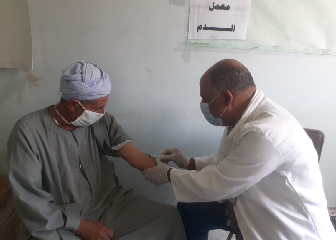 الكشف وتوفير العلاج لـ 1000مواطناُ بالمجان فى قافلة طبية بـ "قفطان سمسطا" 20 - جريدة المساء الكشف وتوفير العلاج لـ 1000مواطناُ بالمجان فى قافلة طبية بـ "قفطان سمسطا" 19 - جريدة المساء