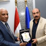 محافظ أسوان يتفقد التشغيل التجريبى بمركز التحول الرقمي وتقديم 82 خدمة 23 - جريدة المساء