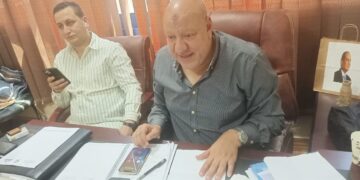 نائب الشيوخ بكفر الشيخ يستقبل عدد من المواطنين لمناقشة المشكلات العامة 2 - جريدة المساء نائب الشيوخ بكفر الشيخ يستقبل عدد من المواطنين لمناقشة المشكلات العامة 1 - جريدة المساء