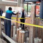 محافظ أسوان يفاجئ العمال والمشرفين بمشروعات الإحلال والتجديد للبنية التحتية 21 - جريدة المساء