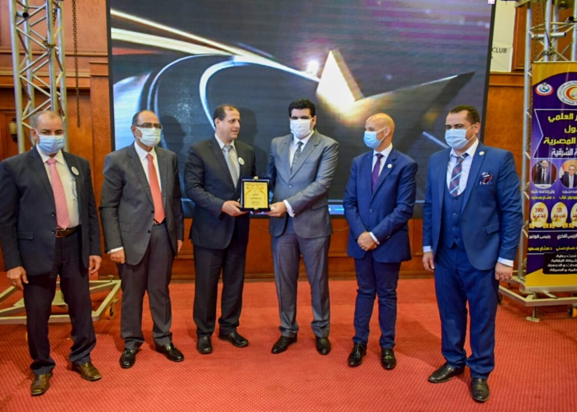 المؤتمر العلمي الأول للزمالة المصرية بالشرقية يؤكد على أهمية تبادل الخبرات والمهارات العلمية للإرتقاء بمستوى الأطباء 19 - جريدة المساء