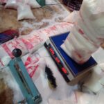 ضبط 9.5 أطنان سكر وأرز "مجهولة المصدر" في بني سويف 20 - جريدة المساء ضبط 9.5 أطنان سكر وأرز "مجهولة المصدر" في بني سويف 19 - جريدة المساء