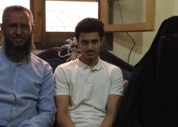 "عبدالله أيمن" الرابع مكرر علي الجمهورية في الثانوية العام باسوان : توفيق الله سر تفوقي 25 - جريدة المساء