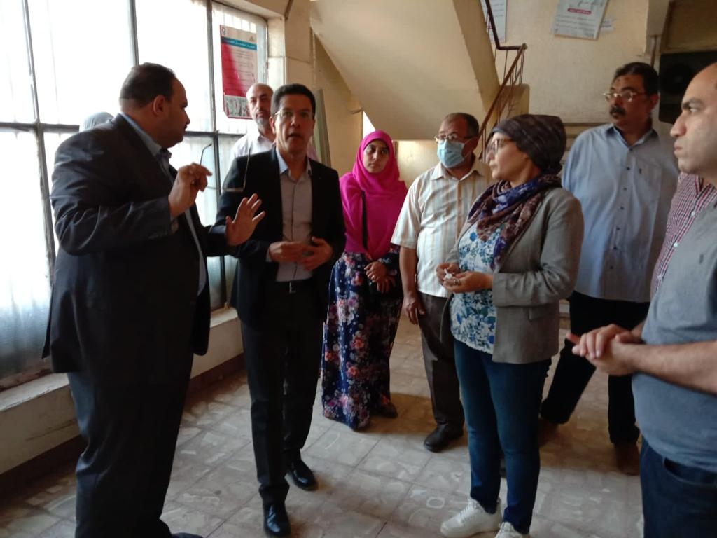 فرق طبية متحركة لتطعيم طلاب جامعه بنها قبل الدراسة 17 - جريدة المساء