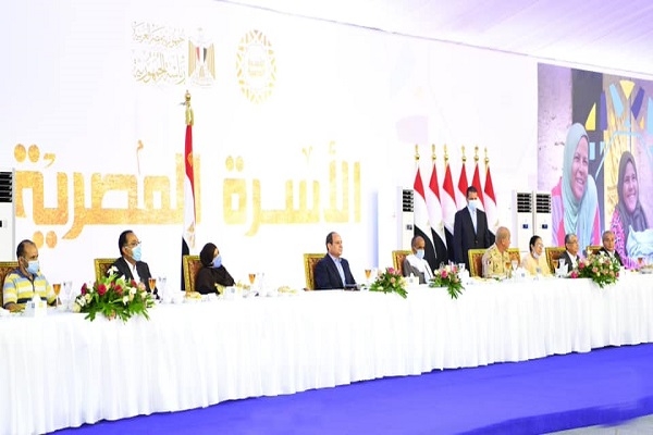 الرئيس خلال حفل افطار الأسرة المصرية:كانت هناك محاولات لتدمير البلاد ولكننا تمكنا من إحباطها 19 - جريدة المساء