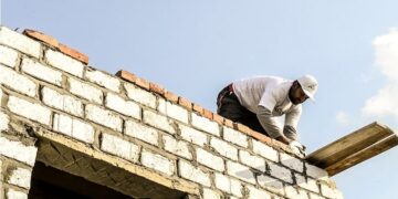 الأورمان تتبني مبادرة انسانية لاعادة اعمار البيوت بمطروح 9 - جريدة المساء