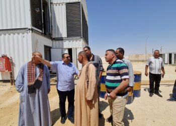 برلماني :انتهاء أزمة انقطاع التيار الكهربائي عن مدينة الفرافرة 29 - جريدة المساء