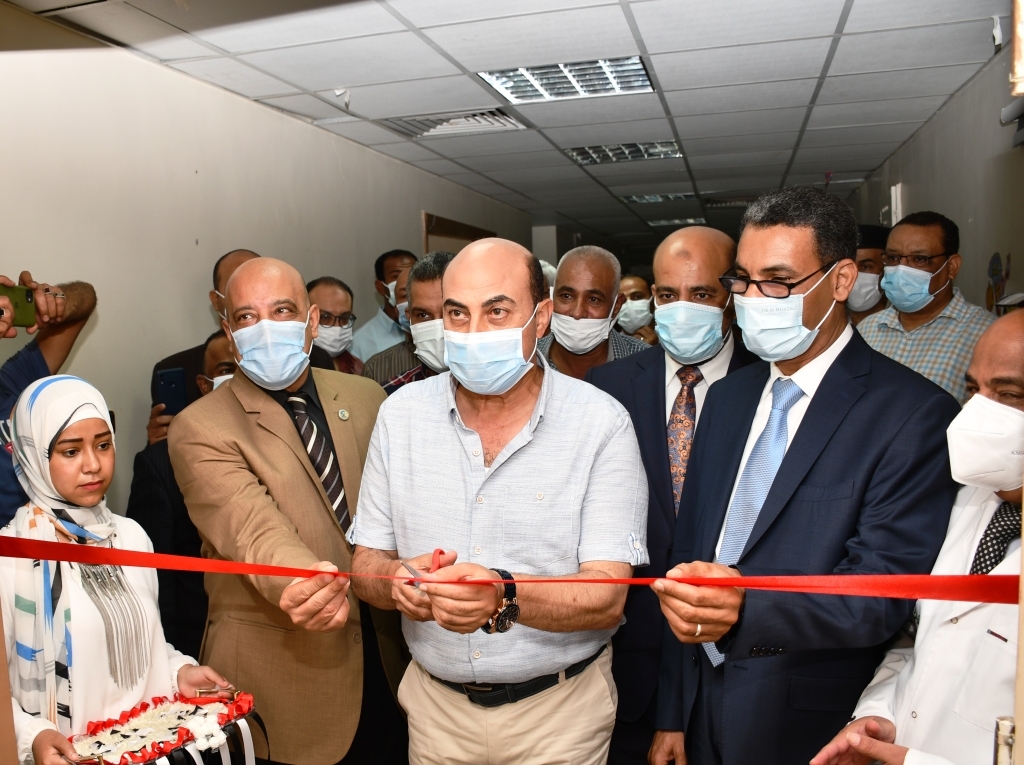 افتتاح قسم الحضانات الجديد للأطفال المبتسرين بمستشفى اسوان الجامعى 19 - جريدة المساء