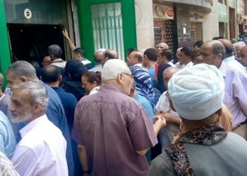 صرف 270 مليون جنيه من معاشات أغسطس بفروع بنك ناصر خلال 4 أيام 26 - جريدة المساء