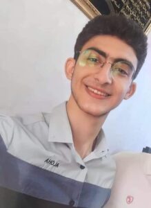 محمد أمين "الثالث علمى علوم" بالثانوية: الاستذكار وبذل أقصى الجهد دون توقف كالقطار "سر تفوقى" .. والالتحاق بالطب "حلم والدى" 19 - جريدة المساء