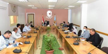 جامعة سوهاج تستعرض الموقف التنفيذي لبدء التشغيل التجريبي للمستشفى الجامعي الجديد 1 - جريدة المساء