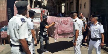 أحياء الأسكندرية تواصل التصدي للاشغالات والتعديات 1 - جريدة المساء