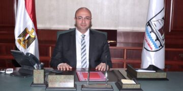 محافظ بنى سويف يهنئ الأطباء المثاليين المكرمين من نقابة الأطباء 1 - جريدة المساء