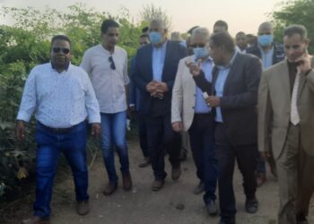 وزير الزراعة ومحافظ الأقصر يتفقدان محطة بحوث المطاعنة 21 - جريدة المساء