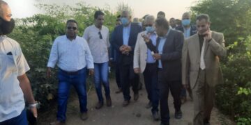 وزير الزراعة ومحافظ الأقصر يتفقدان محطة بحوث المطاعنة 2 - جريدة المساء وزير الزراعة ومحافظ الأقصر يتفقدان محطة بحوث المطاعنة 1 - جريدة المساء