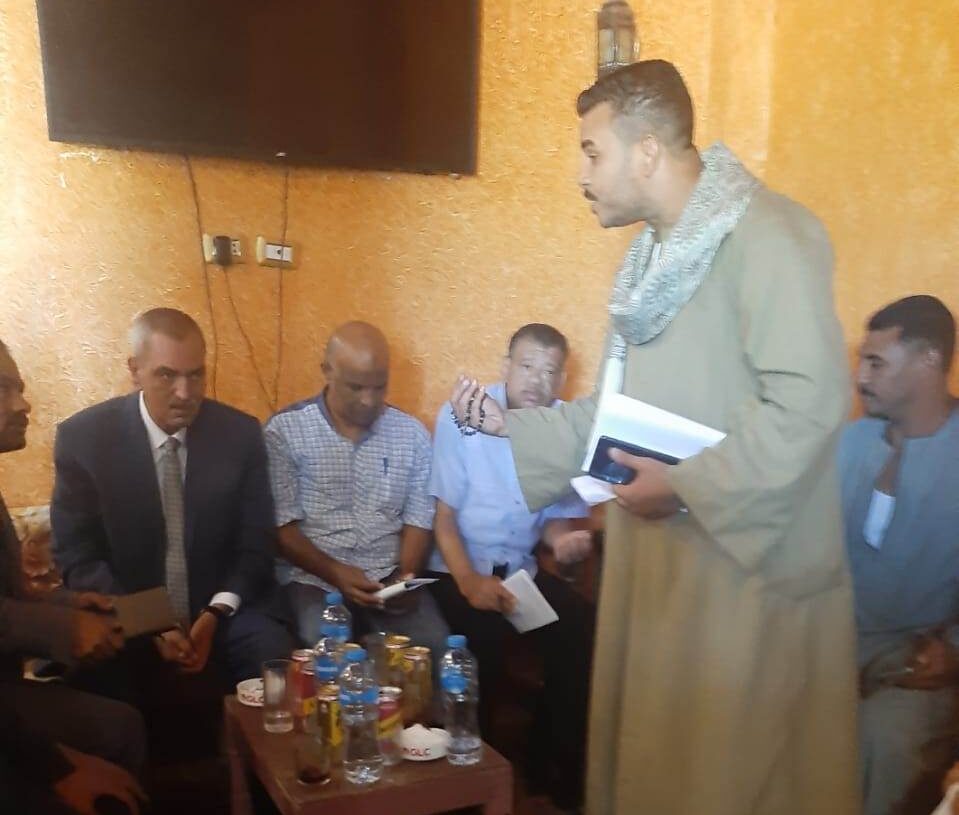 بالصور .. المنتدى القنائى للفكر والثقافة يناقش احتياجات المواطنين بقريتى "حمرا دوم وأبوحزام" 48 - جريدة المساء بالصور .. المنتدى القنائى للفكر والثقافة يناقش احتياجات المواطنين بقريتى "حمرا دوم وأبوحزام" 47 - جريدة المساء