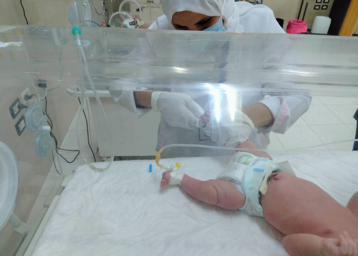 فحص ٥٠٠ طفل بالمبادرة الرئاسية للكشف المبكر عن الأمراض الوراثية للأطفال المبتسرين بالشرقية 19 - جريدة المساء