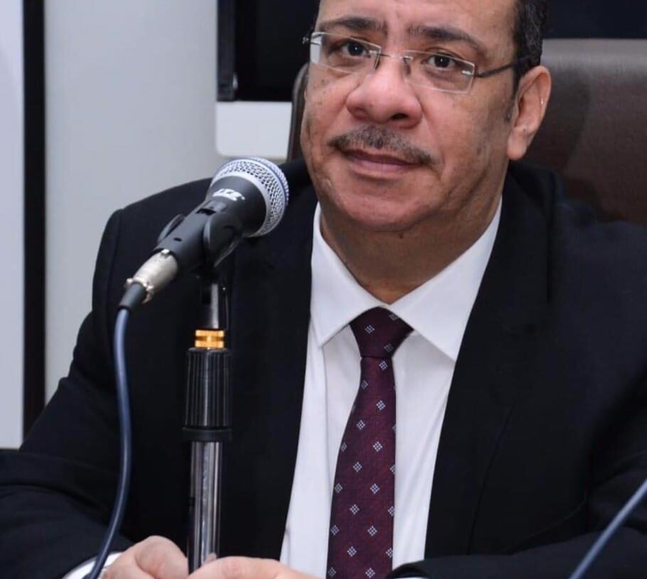 بوابات اليكترونية بالكارت الممغنط لطلاب جامعة قناة السويس 19 - جريدة المساء