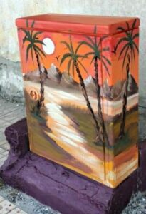 بالصور .. تزيين أكشاك الكهرباء بطول طريق كورنيش النيل بدمياط 20 - جريدة المساء