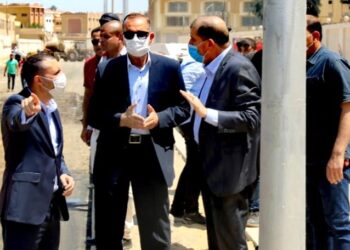 محافظ كفر الشيخ تفقد أعمال الرصف بغرب وشرق المدينة 23 - جريدة المساء