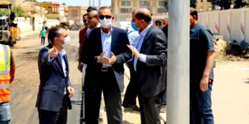 محافظ كفر الشيخ تفقد أعمال الرصف بغرب وشرق المدينة 1 - جريدة المساء