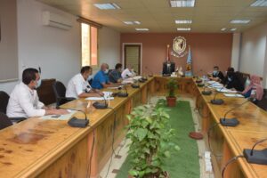 جامعة سوهاج تناقش استعدادات المدن الجامعية للعام الدراسى الجديد 20 - جريدة المساء