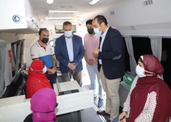 أول مركز تكنولوجى متنقل لتقديم الخدمات الحكومية للمواطنين بالمنوفية 23 - جريدة المساء