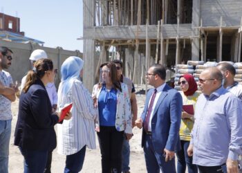 محافظ دمياط تتابع مشروعات "حياة كريمة" بكفور الغاب والمرابعين 23 - جريدة المساء